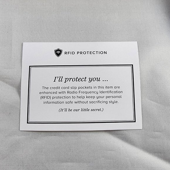 NWT Vera Bradley RFID Tech Wristlet Mural Garden - Picture 5 of 6